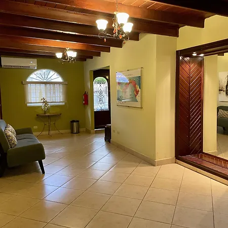 Sofia'S B&B Hostal Boutique-3